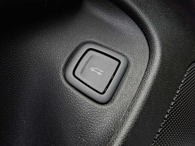 2023 Cadillac CT4 4dr Sdn Luxury