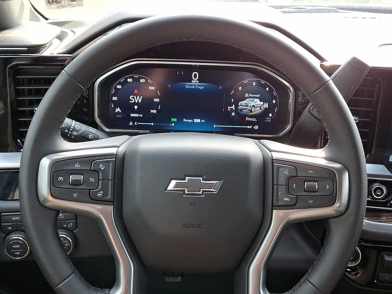 2026 Chevrolet Silverado 1500 4WD Crew Cab 147 RST