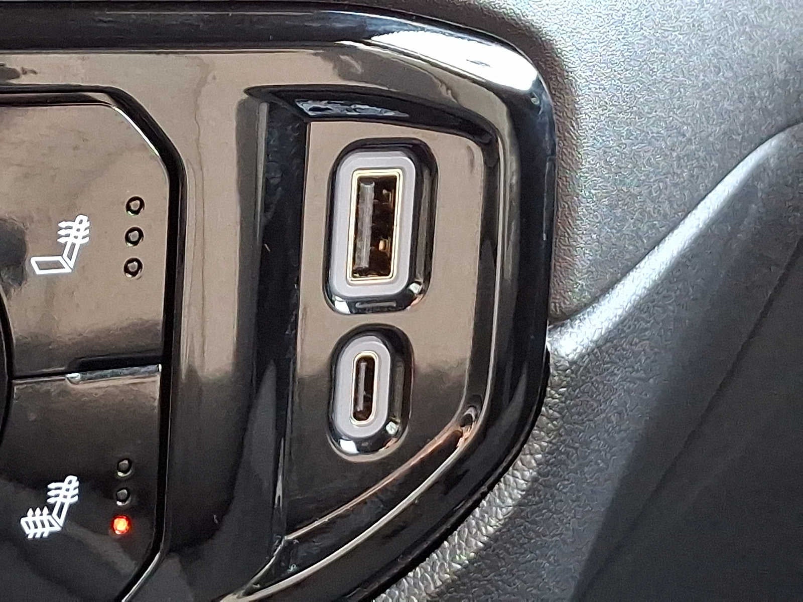 2026 Chevrolet Silverado 1500 4WD Crew Cab 147 RST