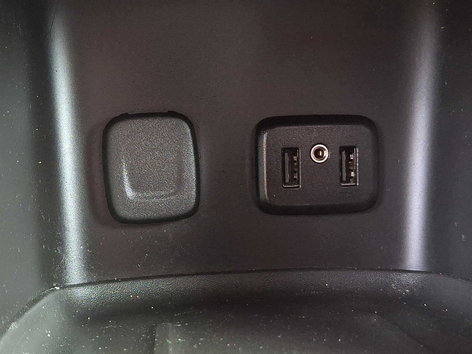 2019 GMC Acadia FWD 4dr SLE w/SLE-1
