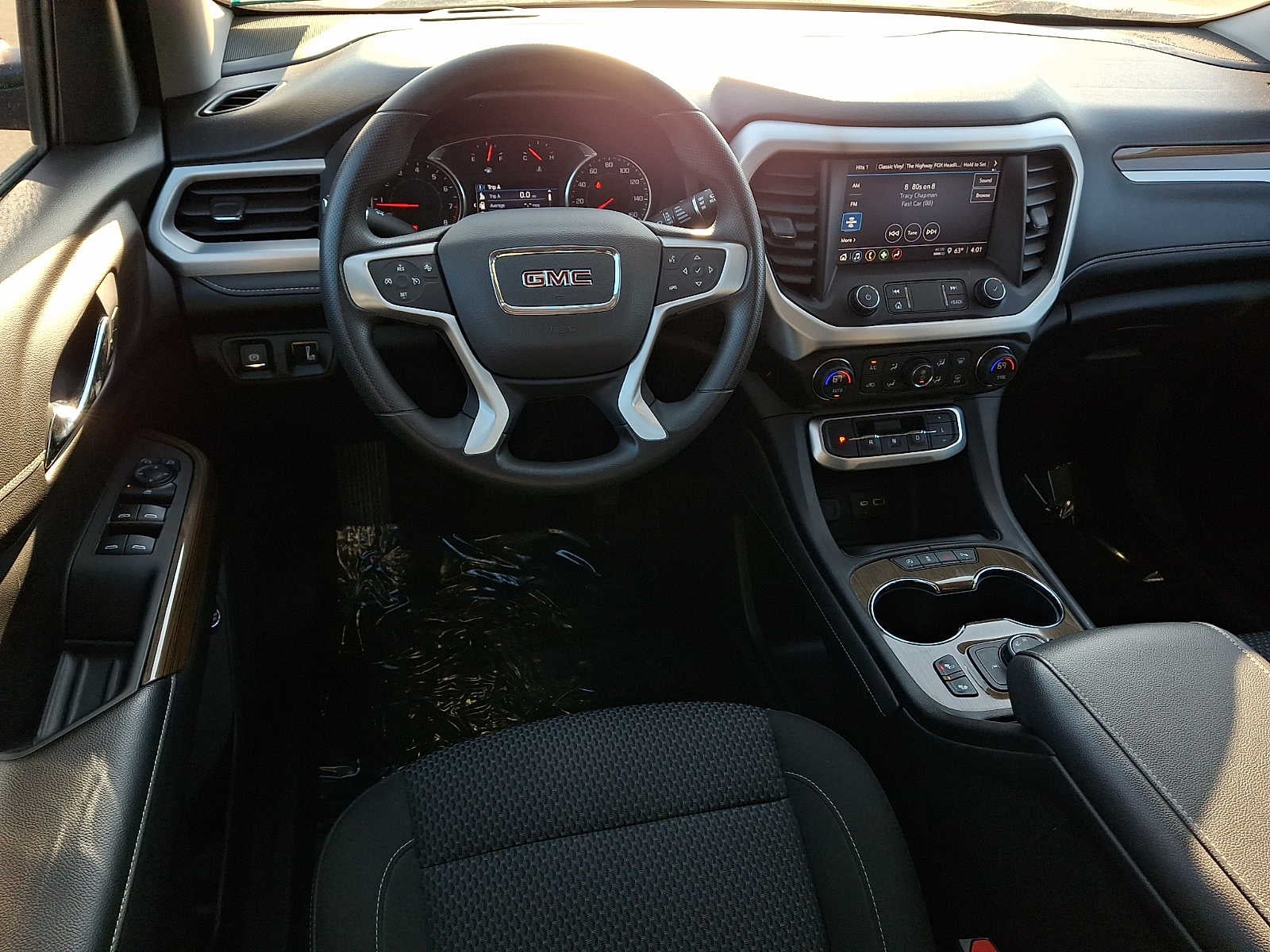 2021 GMC Acadia FWD 4dr SLE