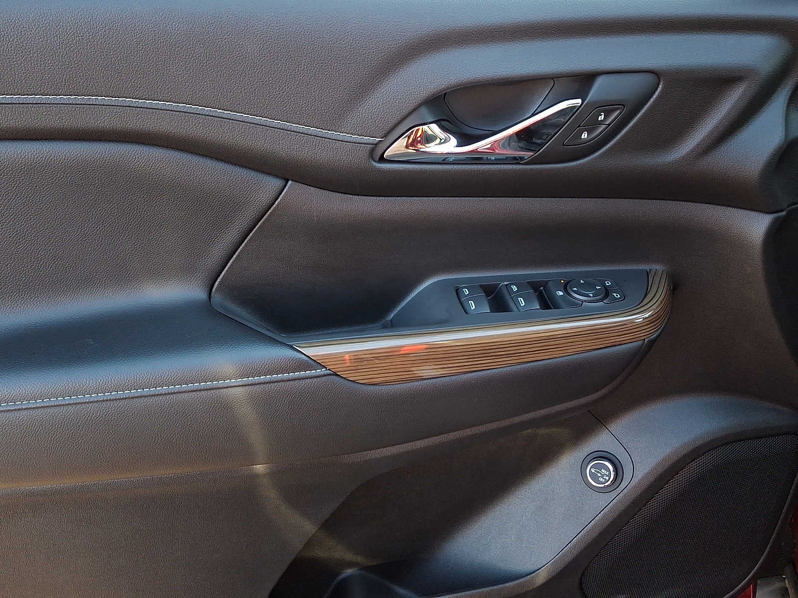 2021 GMC Acadia FWD 4dr SLE