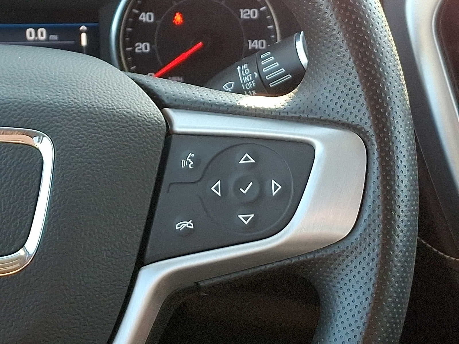 2021 GMC Acadia FWD 4dr SLE