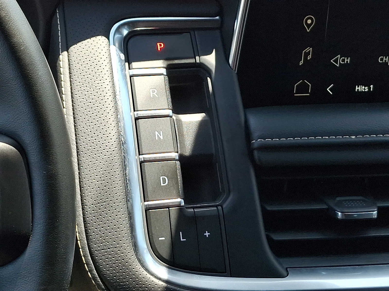 2023 GMC Yukon 4WD 4dr SLT