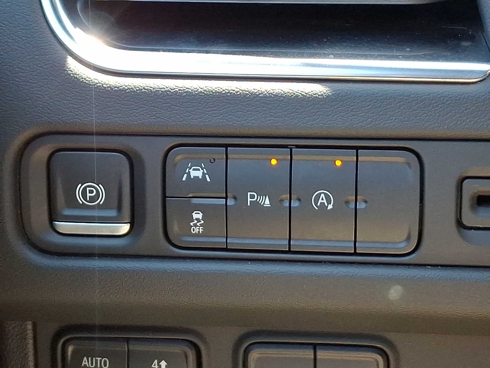2023 GMC Yukon 4WD 4dr SLT