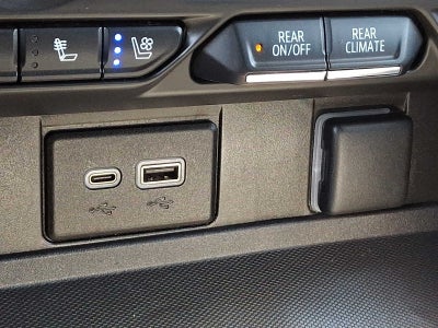 2023 GMC Yukon 4WD 4dr SLT