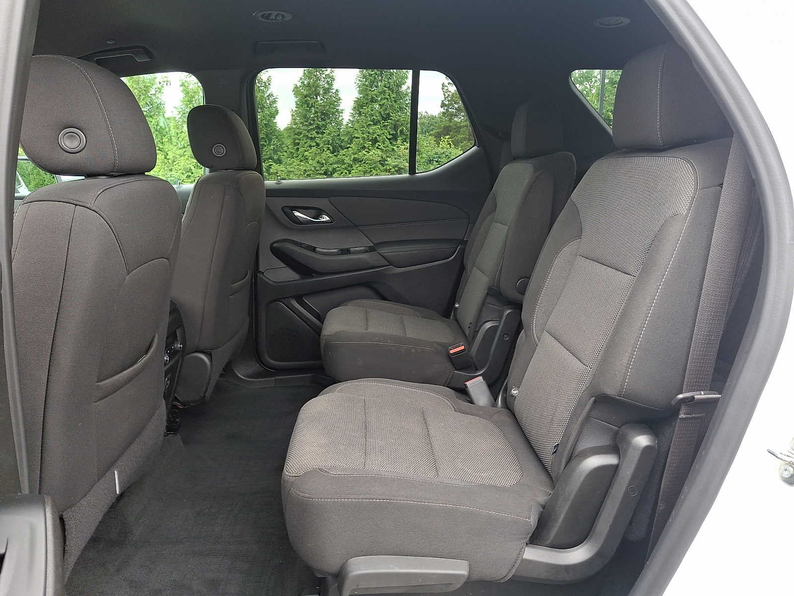2023 Chevrolet Traverse AWD 4dr LT Cloth w/1LT