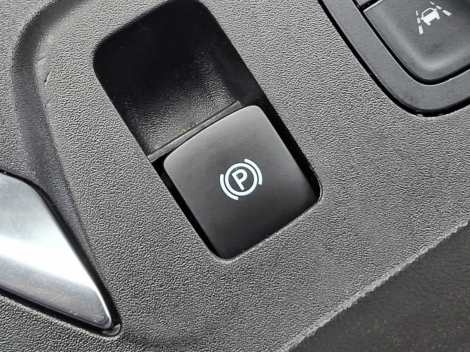 2023 Chevrolet Traverse AWD 4dr LT Cloth w/1LT
