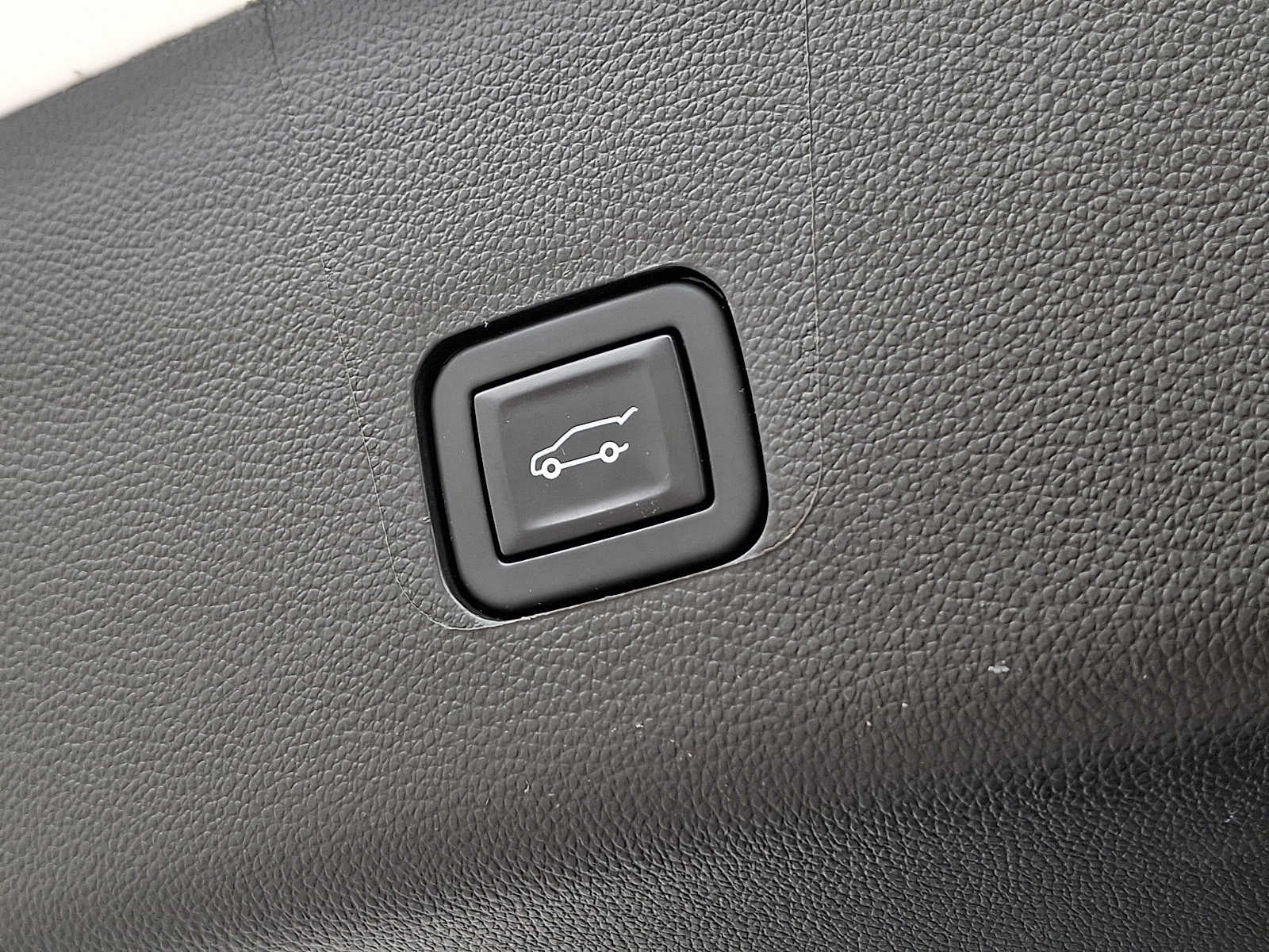 2023 Chevrolet Traverse AWD 4dr LT Cloth w/1LT