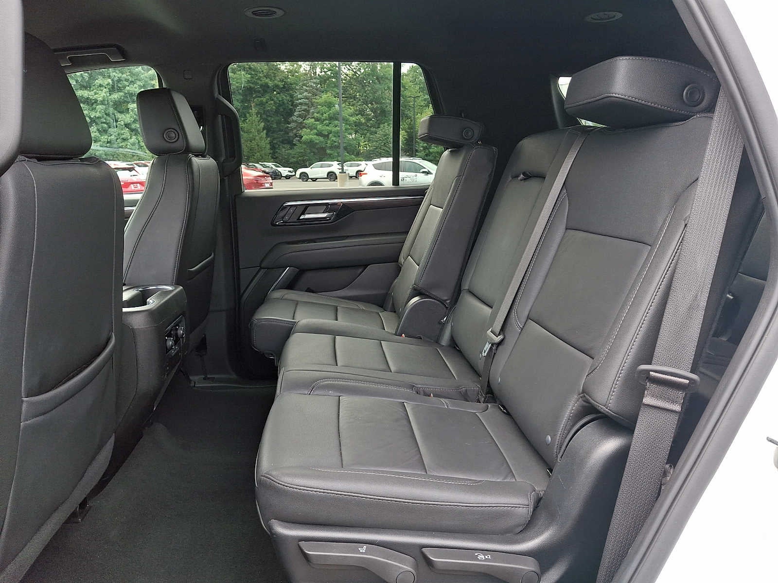 2025 Chevrolet Tahoe 4WD 4dr LT