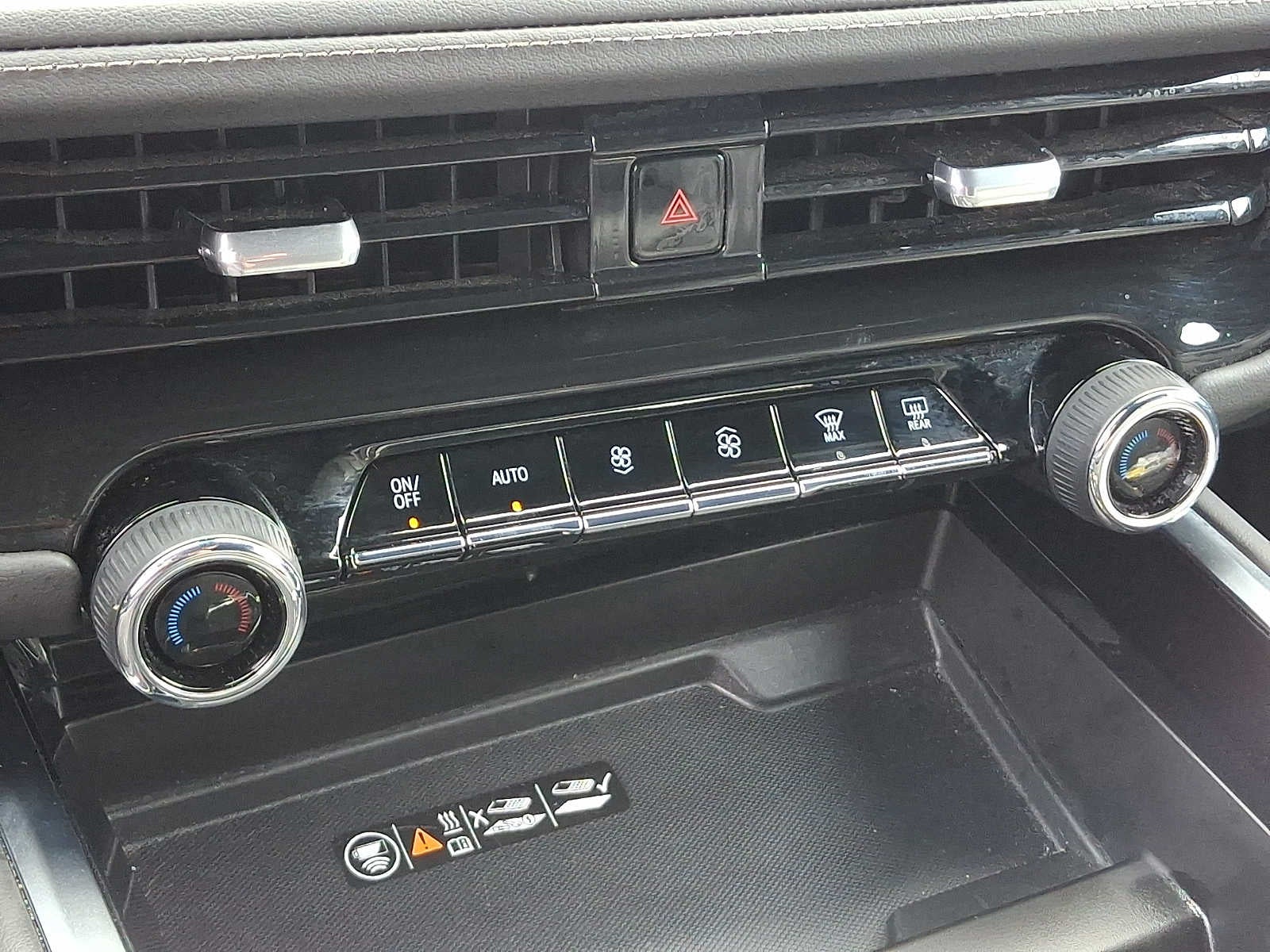 2025 Chevrolet Tahoe 4WD 4dr LT