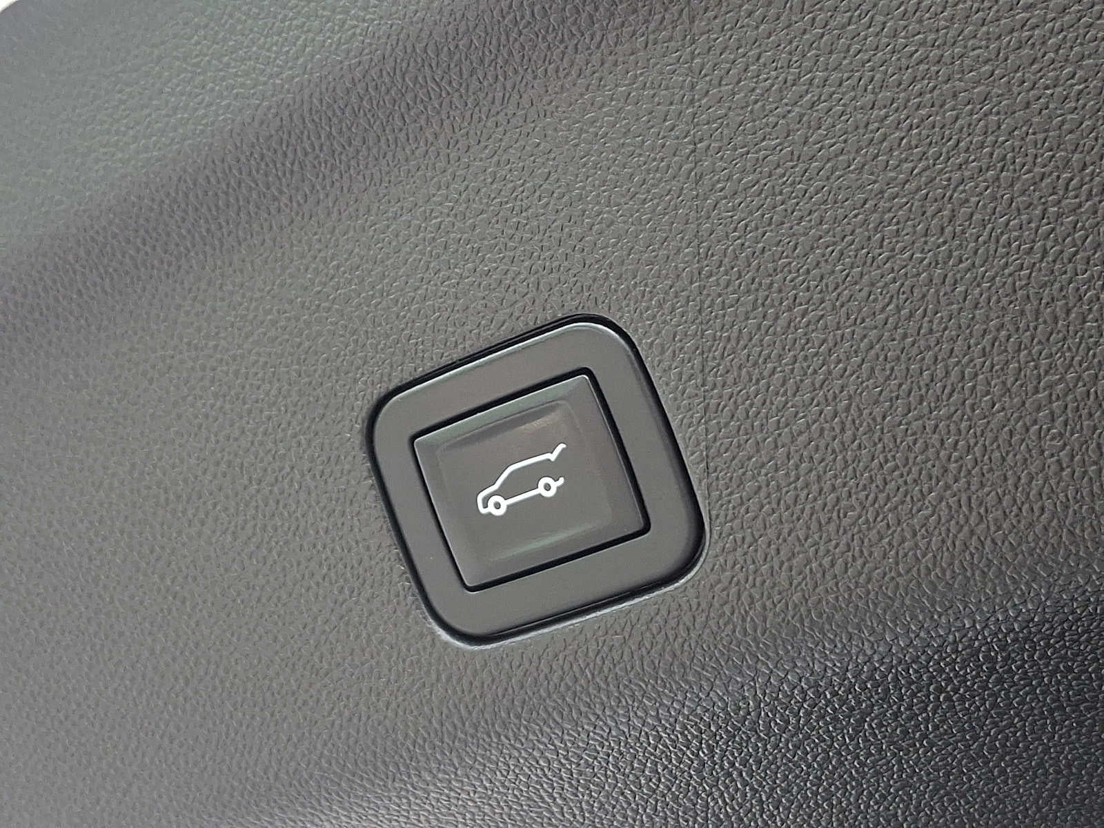 2025 Chevrolet Tahoe 4WD 4dr LT