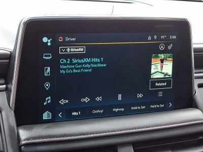 2022 Chevrolet Suburban 4WD 4dr RST