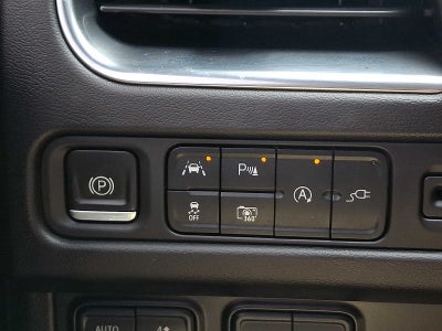 2022 Chevrolet Suburban 4WD 4dr RST