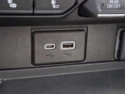 2022 Chevrolet Suburban 4WD 4dr RST
