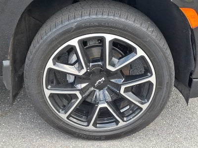 2022 Chevrolet Suburban 4WD 4dr RST