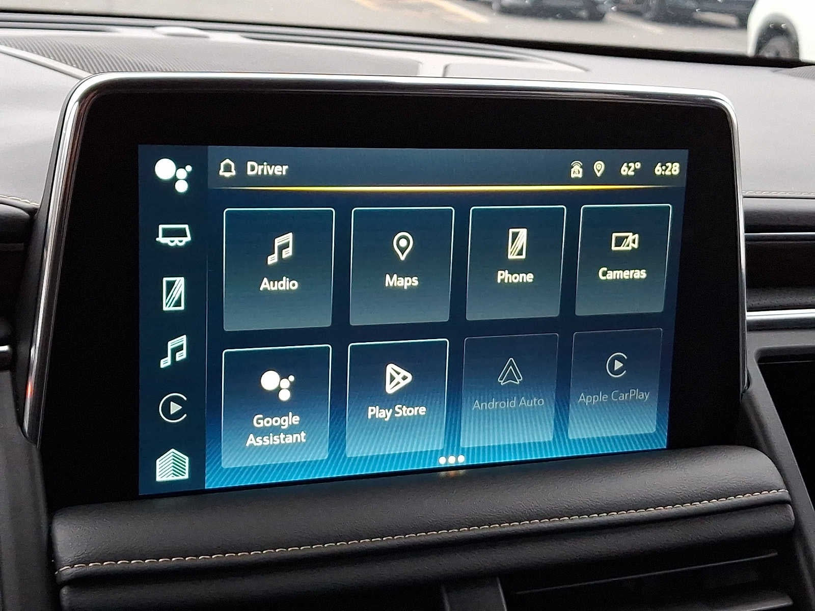 2024 Chevrolet Suburban 4WD 4dr Premier