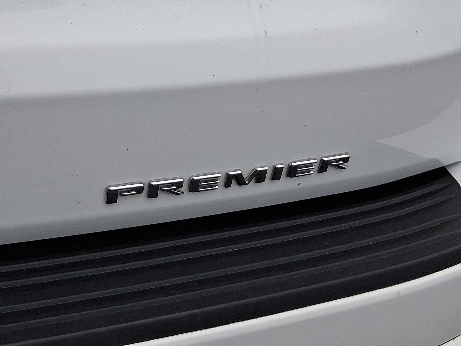 2024 Chevrolet Suburban 4WD 4dr Premier