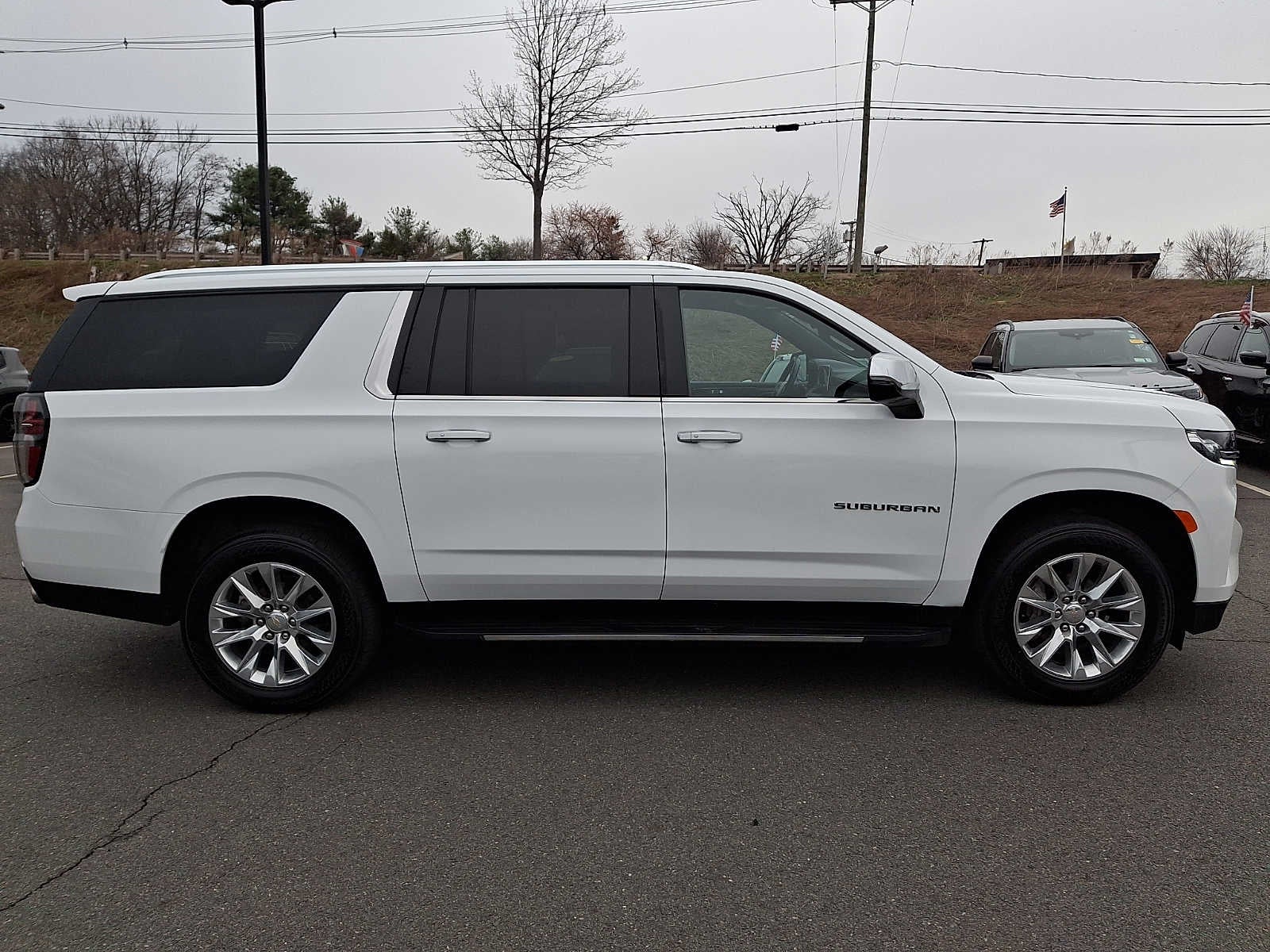 2024 Chevrolet Suburban 4WD 4dr Premier