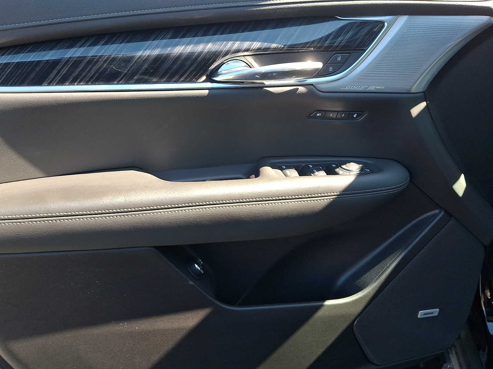 2024 Cadillac XT6 AWD 4dr Premium Luxury