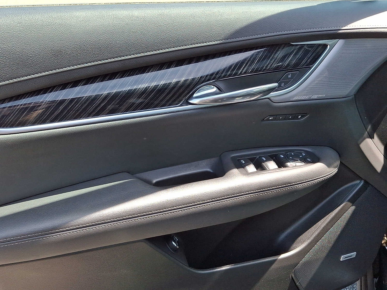 2024 Cadillac XT6 AWD 4dr Premium Luxury