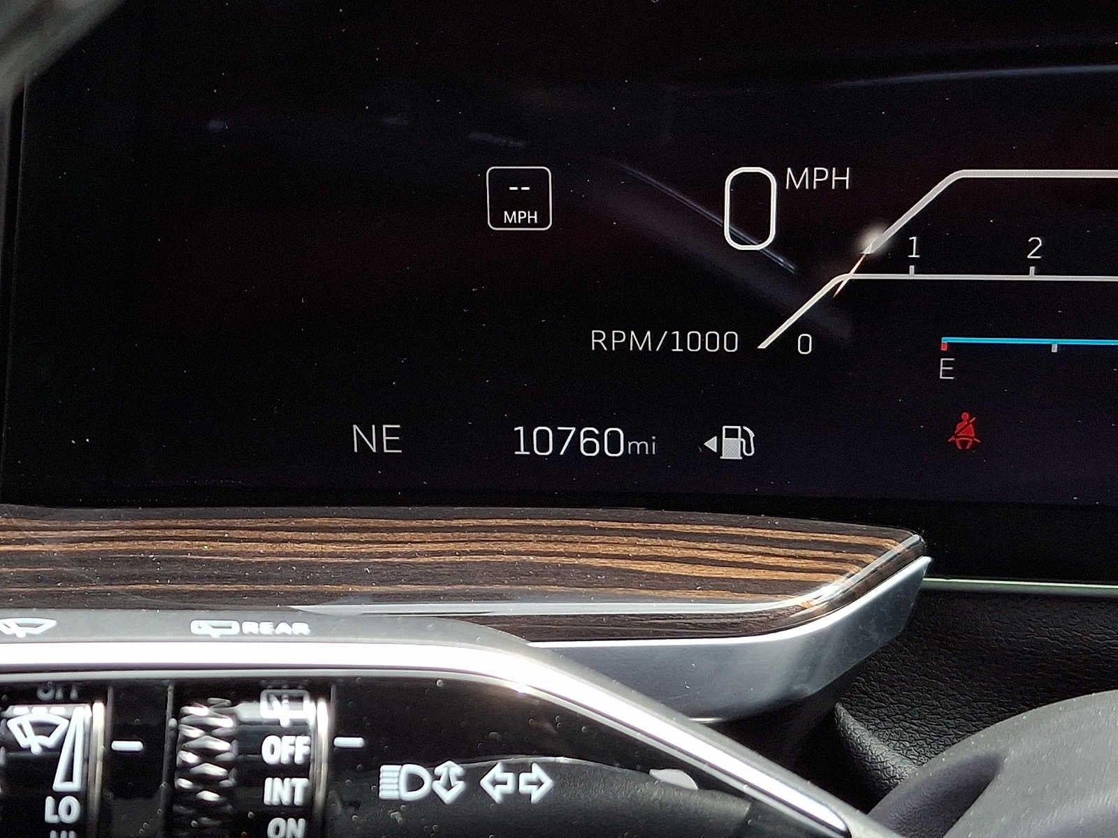 2025 Cadillac Escalade 4WD 4dr Premium Luxury