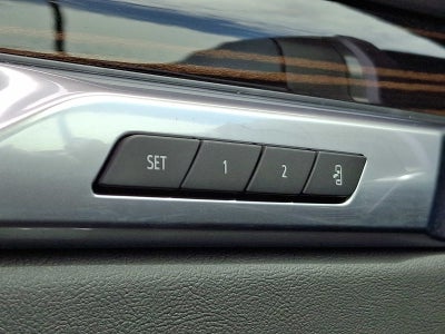 2025 Cadillac Escalade 4WD 4dr Premium Luxury