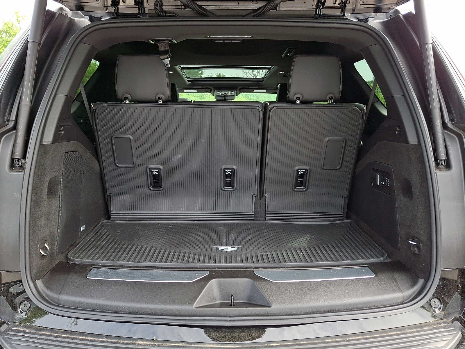 2025 Cadillac Escalade 4WD 4dr Premium Luxury