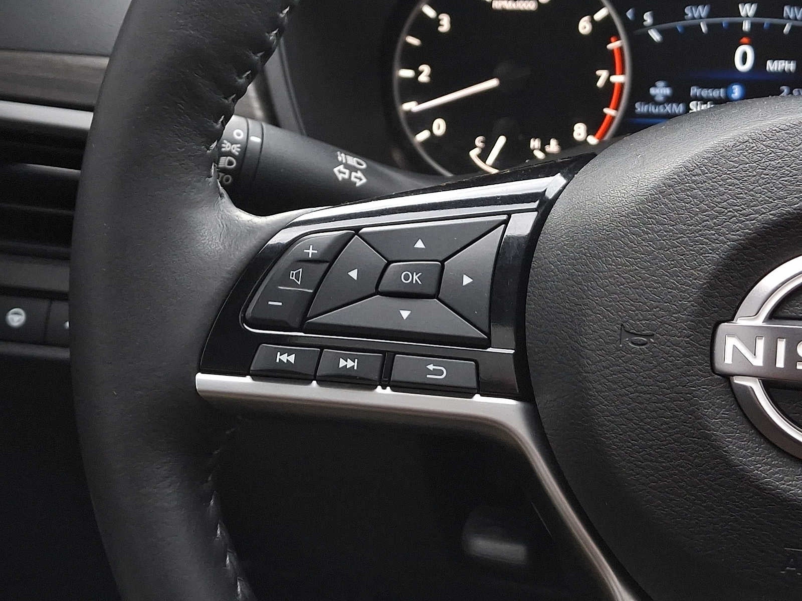 2024 Nissan Altima 2.5 SL Sedan