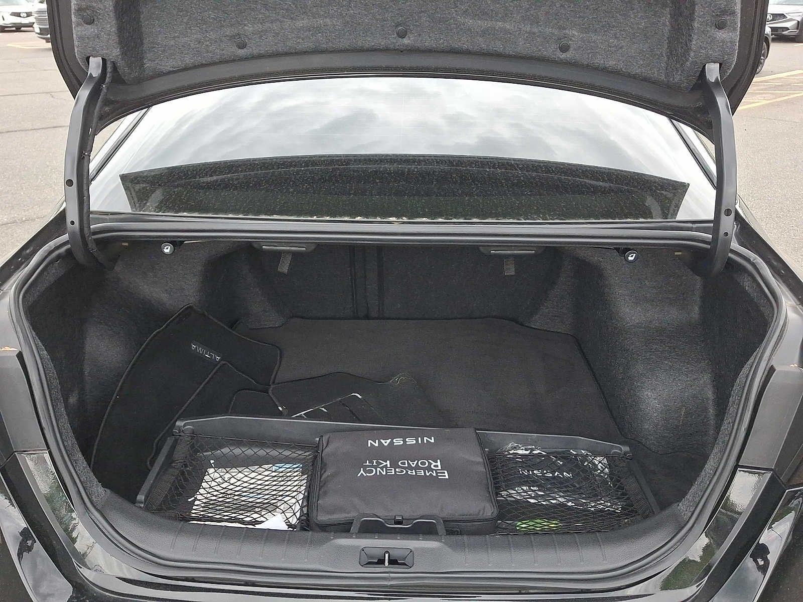 2024 Nissan Altima 2.5 SL Sedan