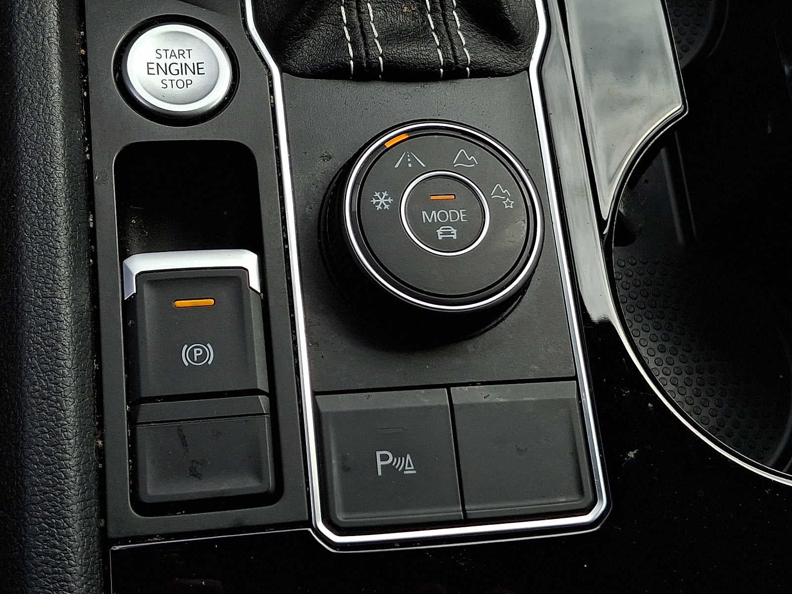 2022 Volkswagen Atlas 3.6L V6 SEL R-Line 4MOTION