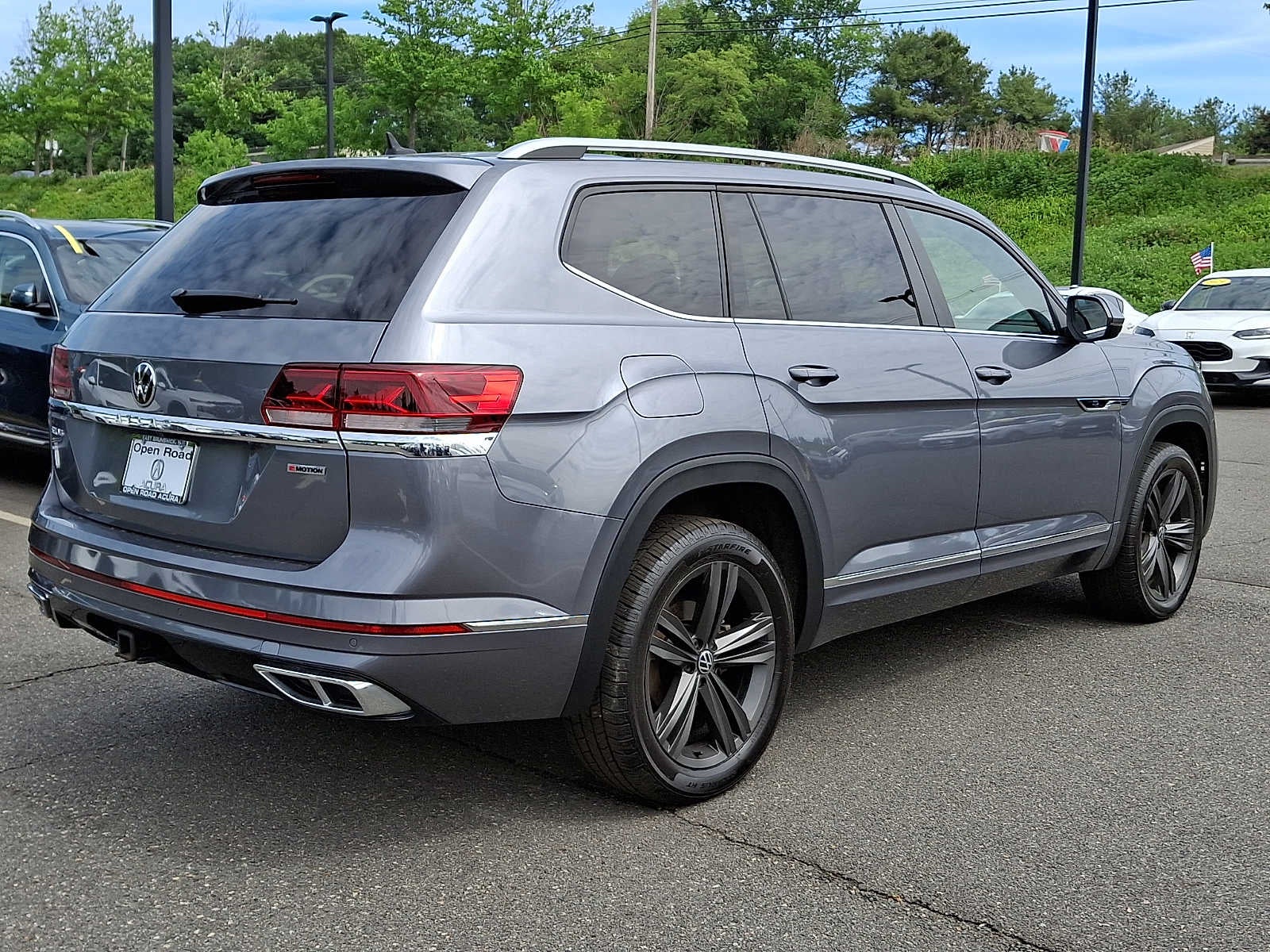 2022 Volkswagen Atlas 3.6L V6 SEL R-Line 4MOTION