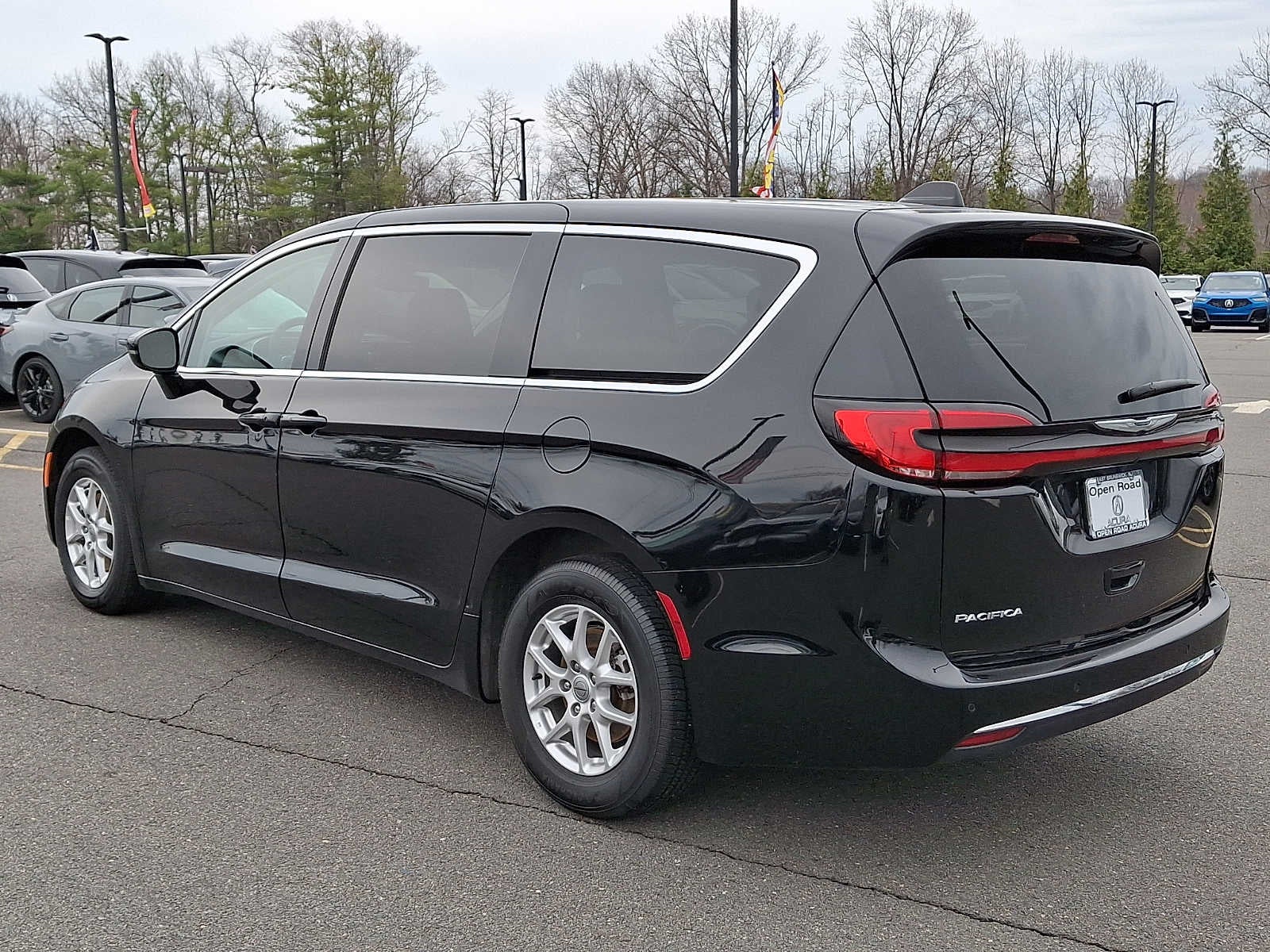 2024 Chrysler Pacifica Touring L FWD
