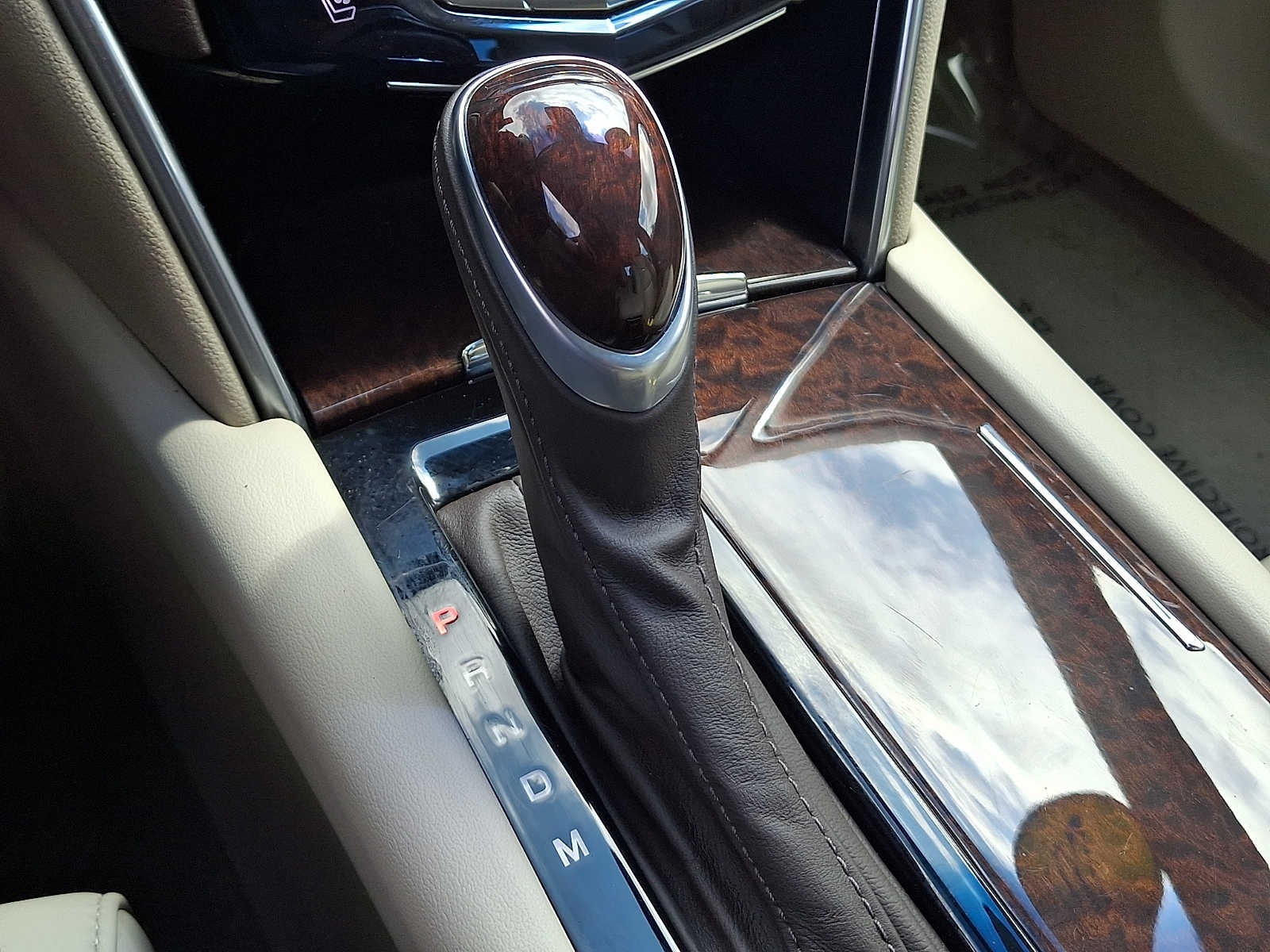 2014 Cadillac XTS 4dr Sdn Luxury FWD