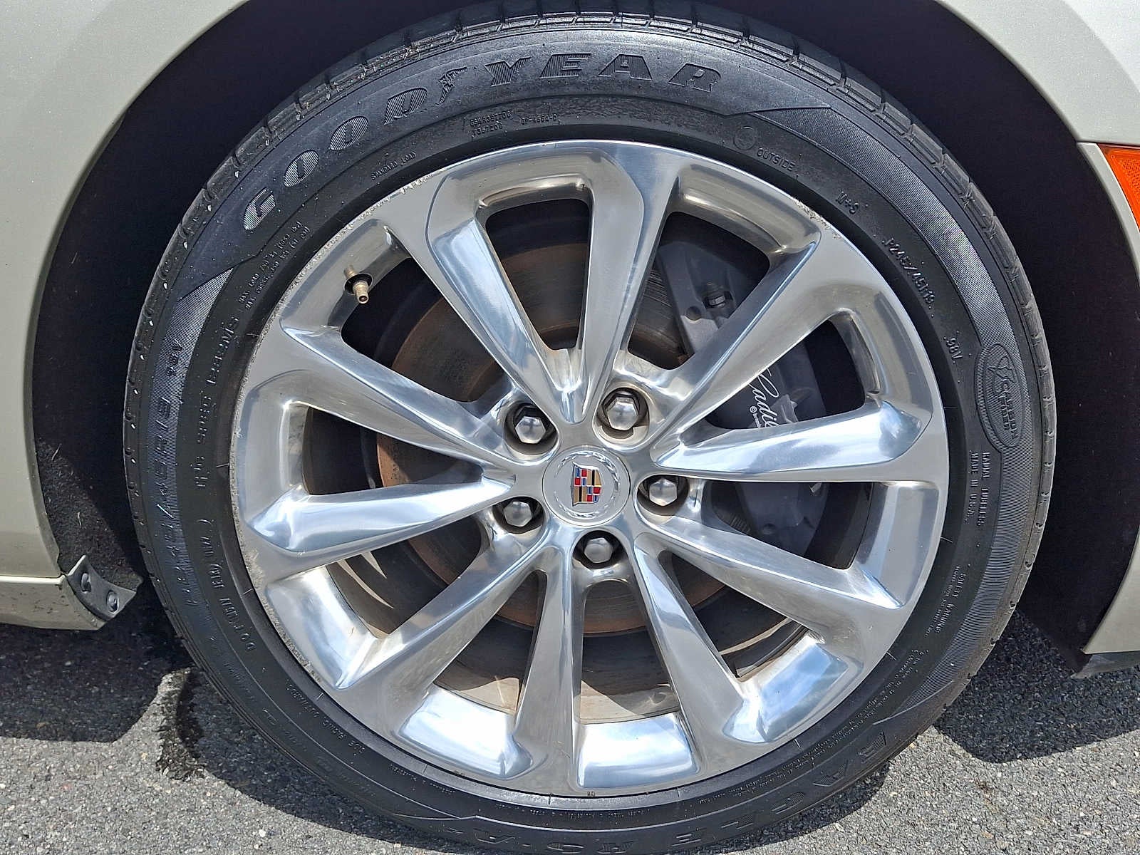 2014 Cadillac XTS 4dr Sdn Luxury FWD