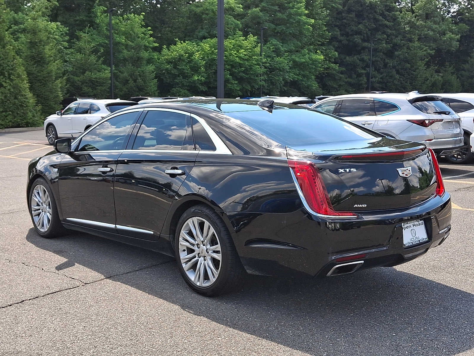 2019 Cadillac XTS 4dr Sdn Luxury AWD