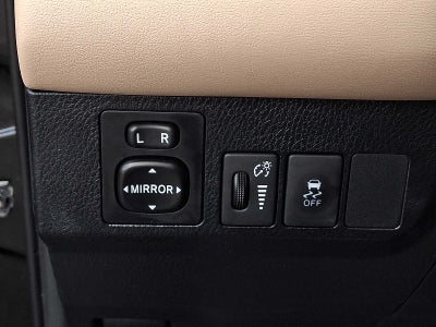 2013 Toyota RAV4 AWD 4dr Limited