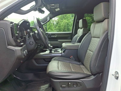 2022 Chevrolet Silverado 1500 4WD Crew Cab 147 ZR2