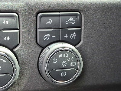 2022 Chevrolet Silverado 1500 4WD Crew Cab 147 ZR2