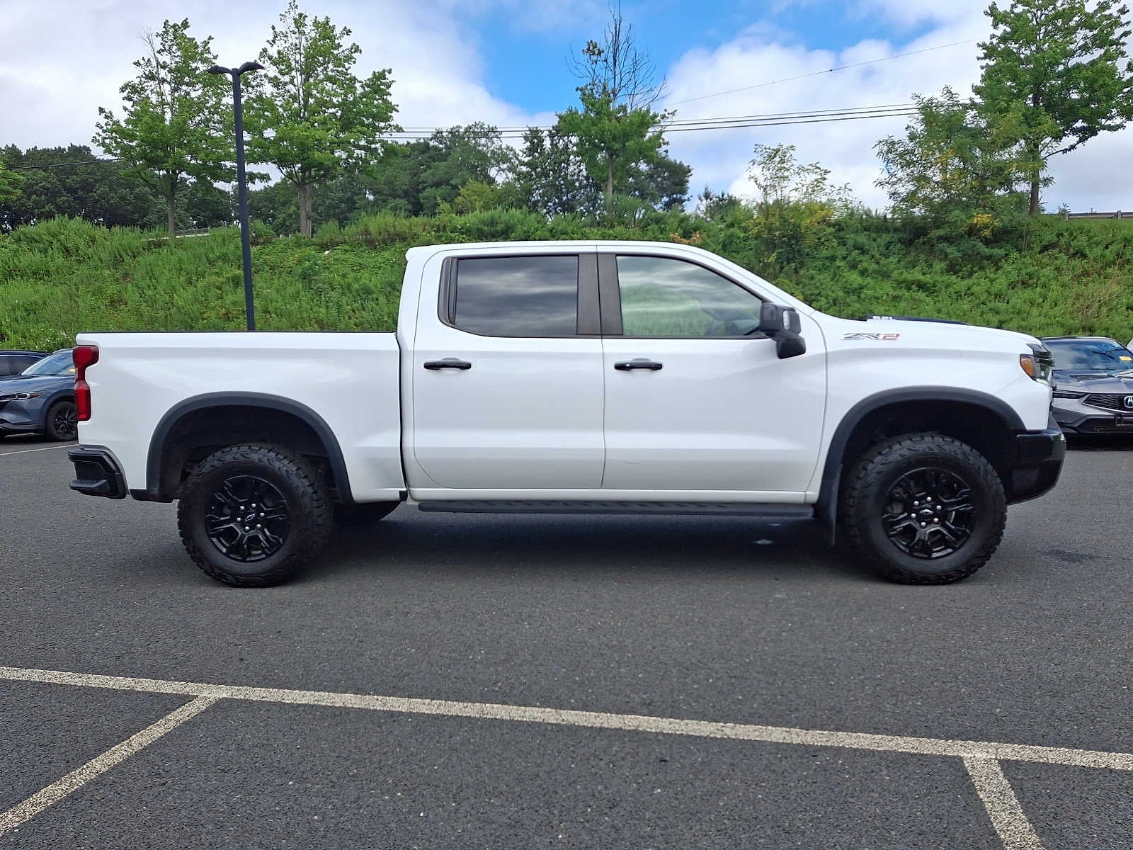 2022 Chevrolet Silverado 1500 4WD Crew Cab 147 ZR2