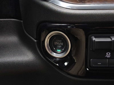 2025 GMC Sierra 1500 4WD Crew Cab 147 SLT