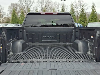 2025 GMC Sierra 1500 4WD Crew Cab 147 SLT