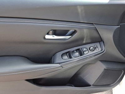2023 Nissan Sentra SV CVT