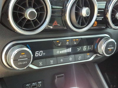 2023 Nissan Sentra SV CVT