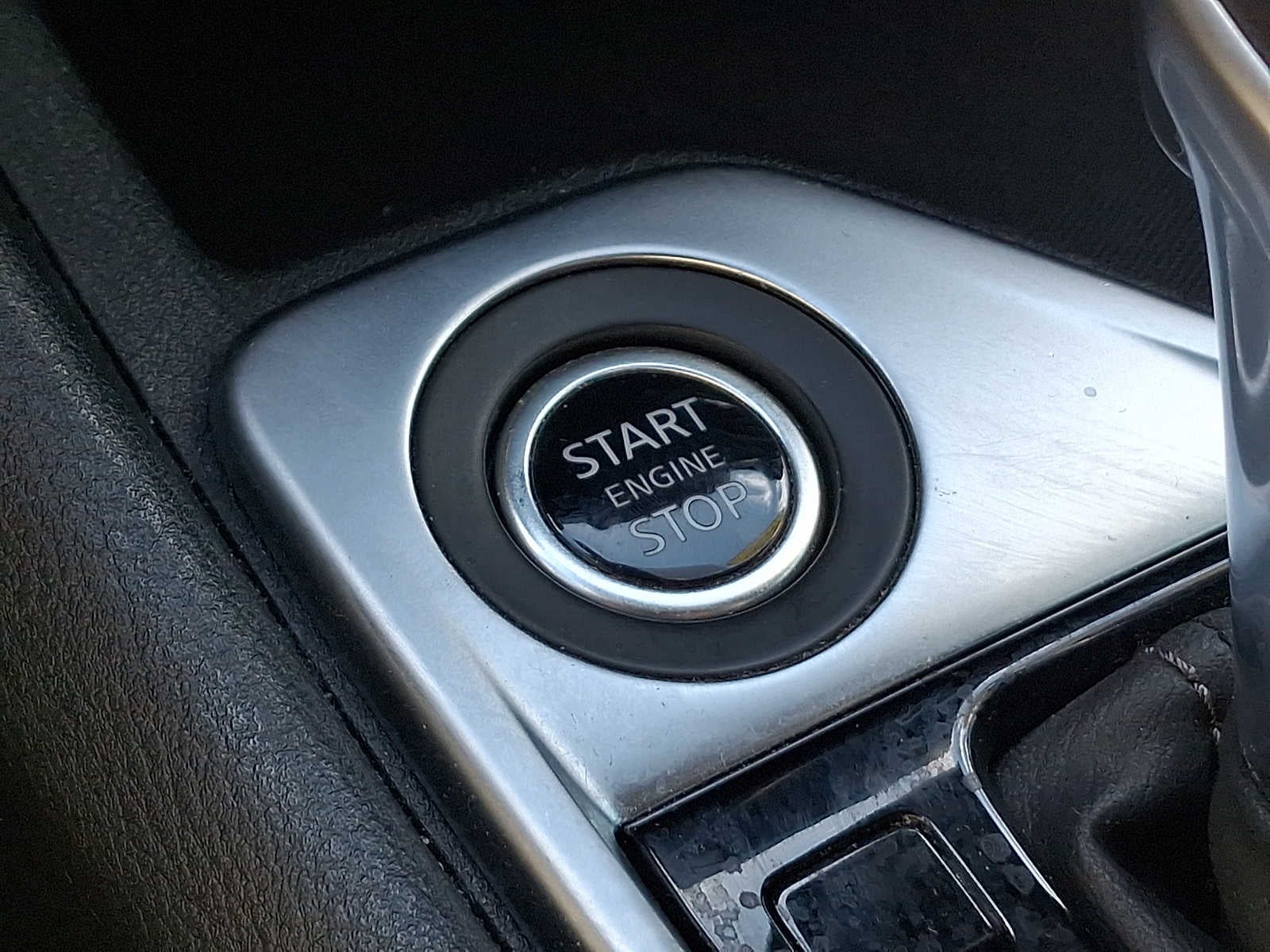 2023 Nissan Sentra SV CVT