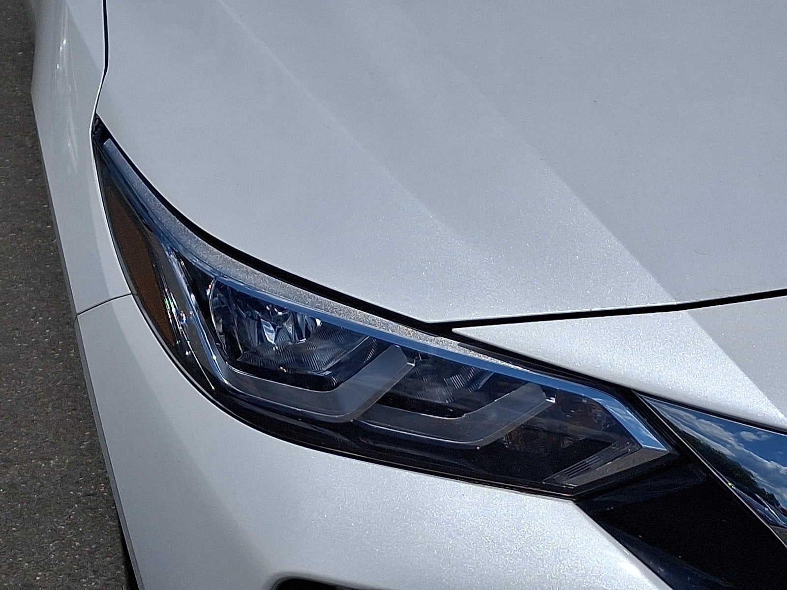 2023 Nissan Sentra SV CVT