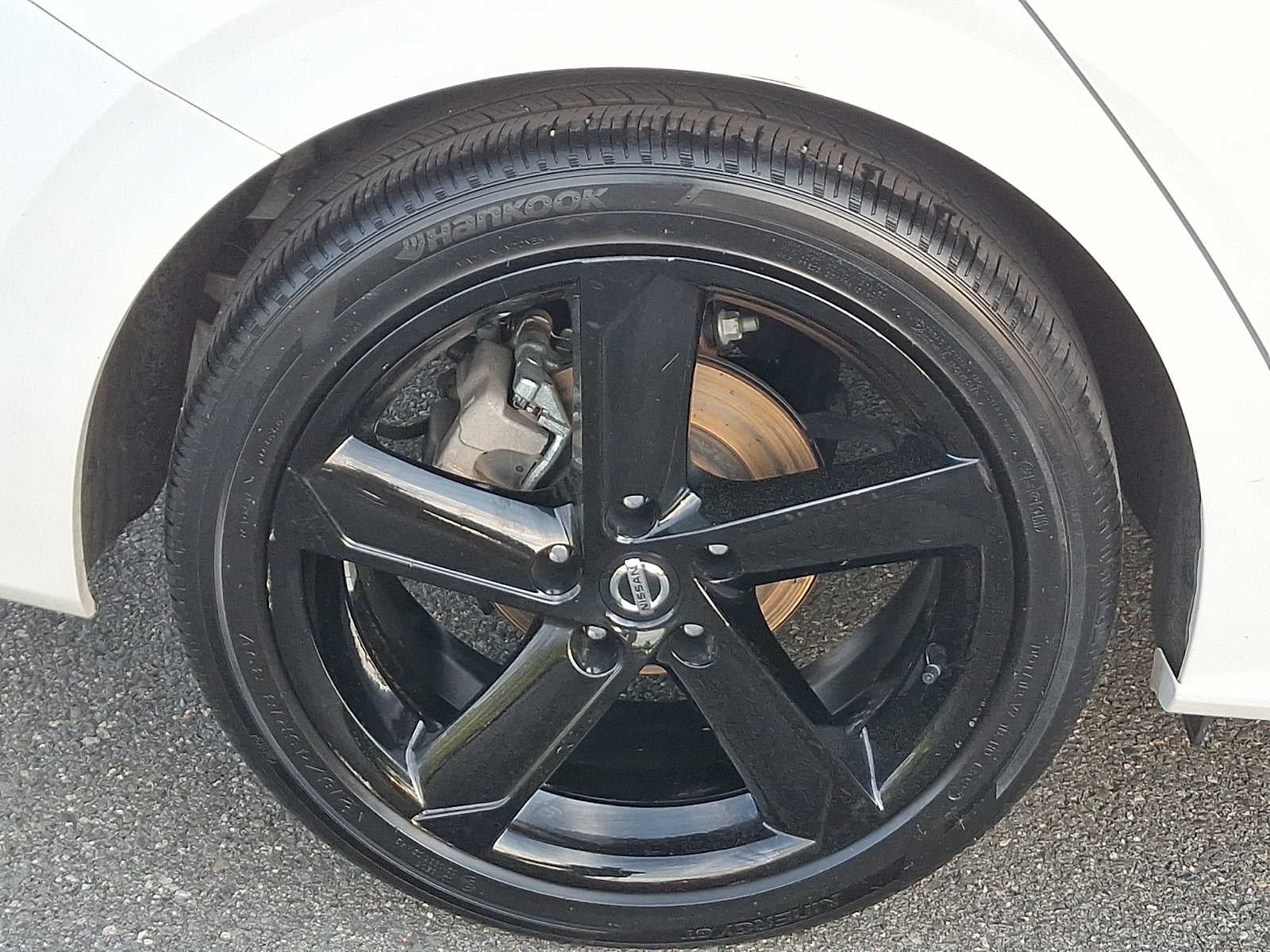 2023 Nissan Sentra SR CVT