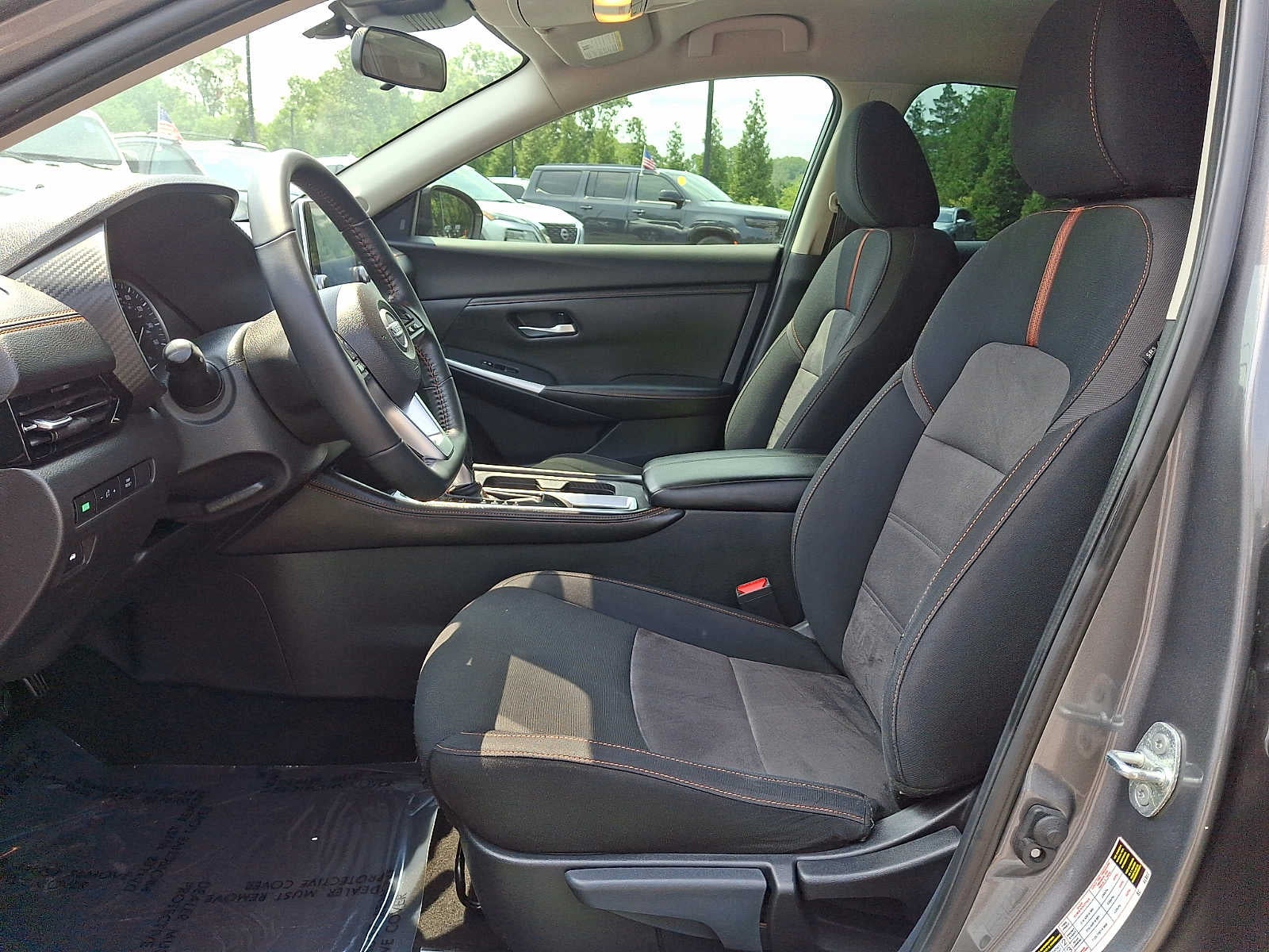 2022 Nissan Sentra SR CVT