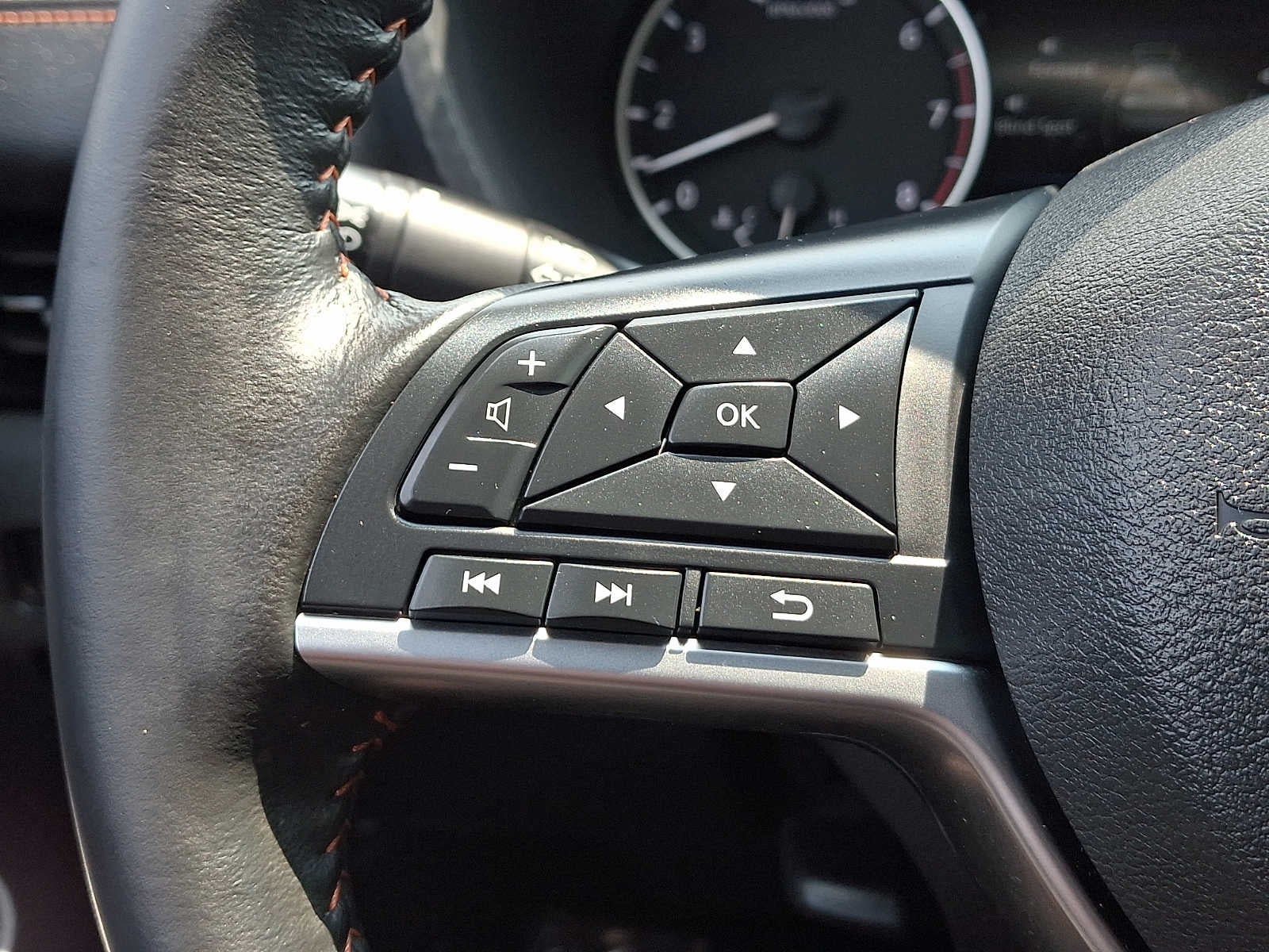 2022 Nissan Sentra SR CVT