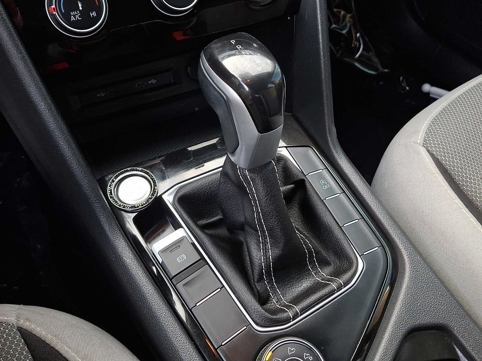 2023 Volkswagen Taos S 4MOTION